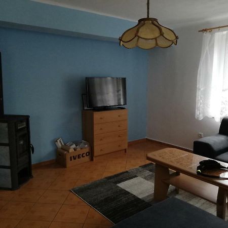 Chata Cerna V Posumavi Bagian luar foto
