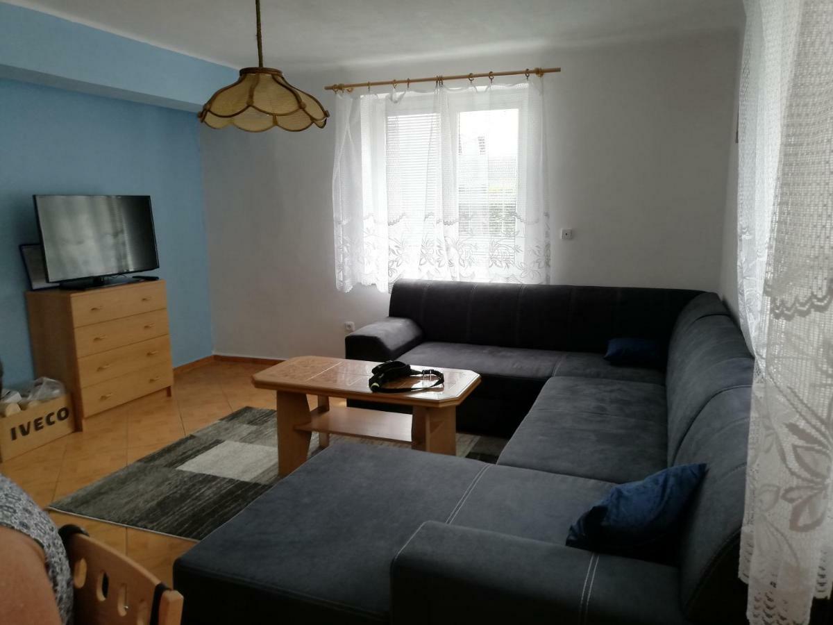Chata Cerna V Posumavi Bagian luar foto